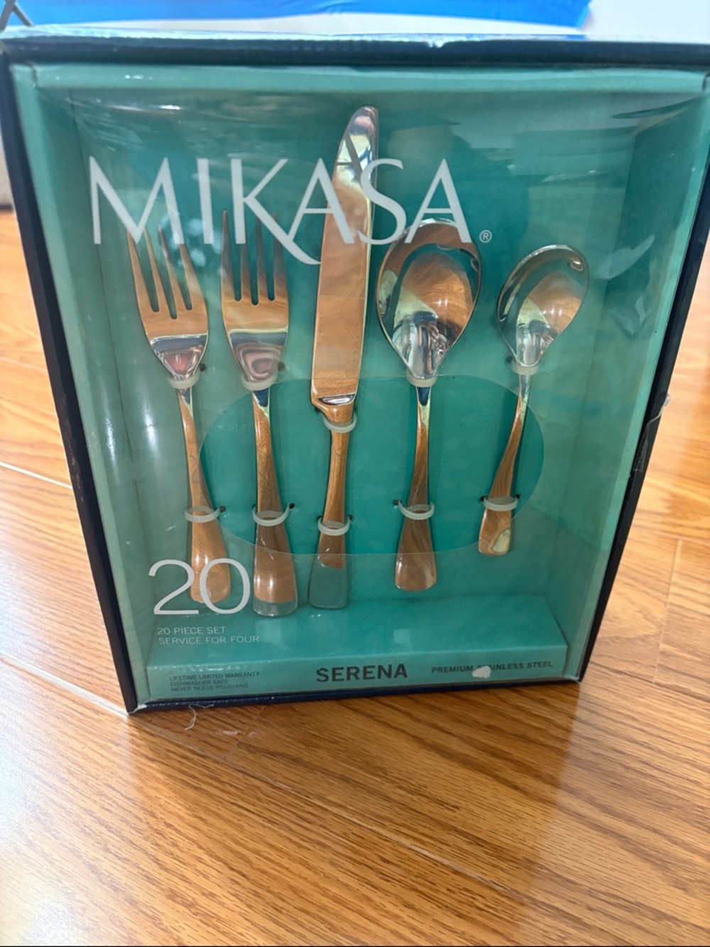 Mikasa Serena Stainless Steel 20 Piece Flatware Set